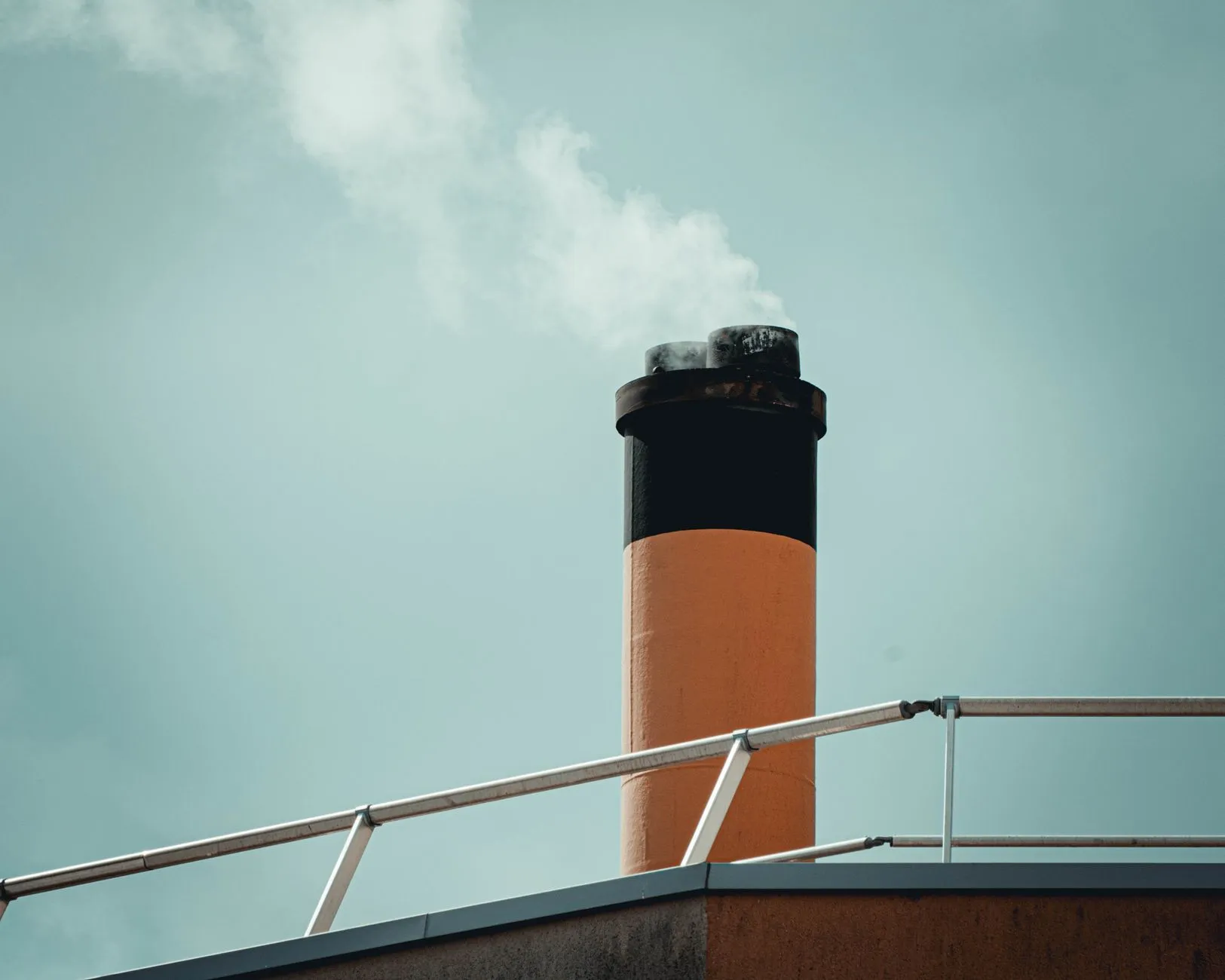 2025年玻璃器皿行业标准更新要点及对采购端的影响分析